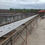 Foldable dam (pneumatic arched gate) with a span length of 60.5 meters per section, totaling 7 sections, and a water retention height of 3.0 meters (Thailand).