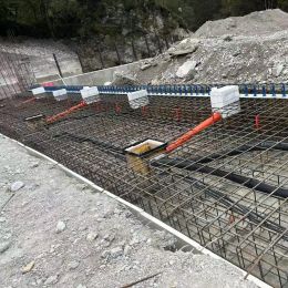 Pneumatic Curved Folding Dam